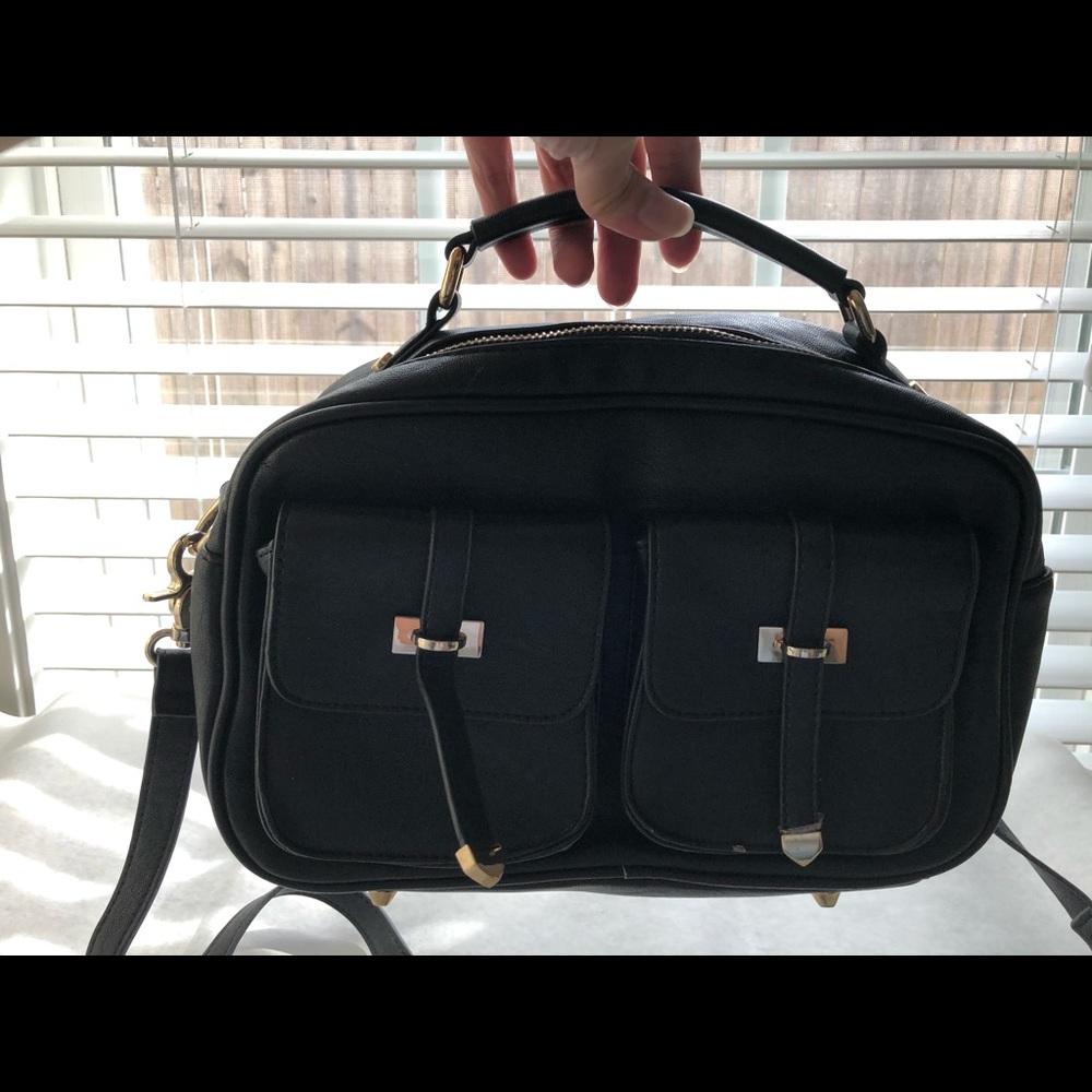 Crossbody bag
